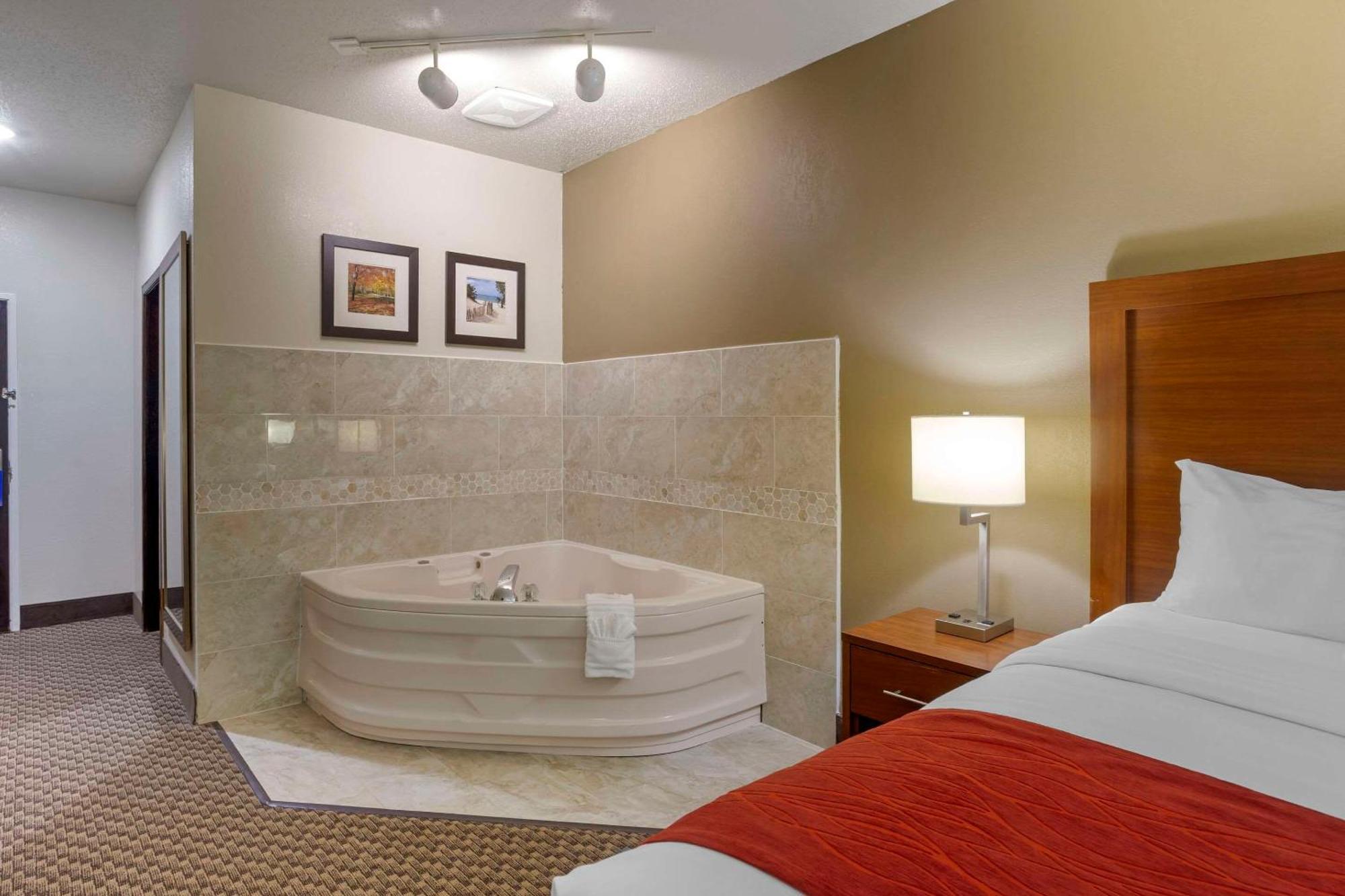 Comfort Inn Hobart-Merrillville I-65 Εξωτερικό φωτογραφία